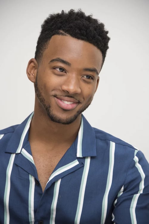 Algee Smith